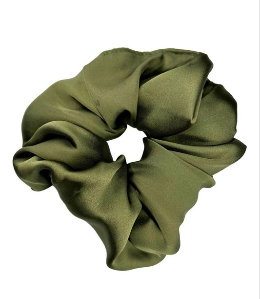Satin scruch